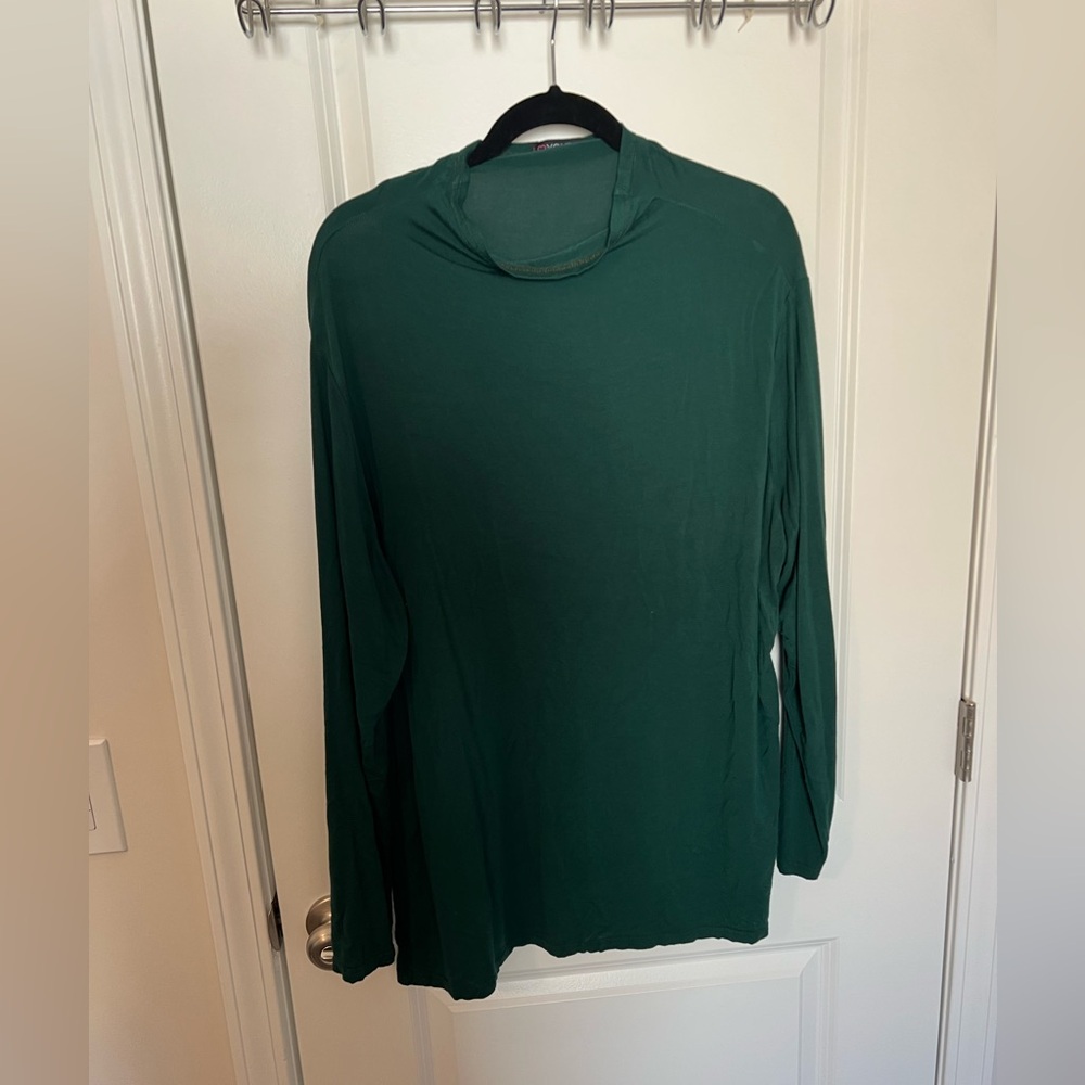 Mock neck long sleeve tee